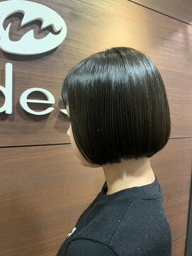 モデスト(modeste) 切りっぱなしボブ♪
