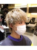 ウルフブロンドハイトーンカラーホワイトカラーミルクティー