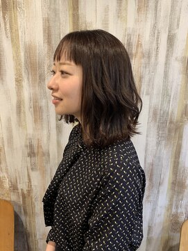 ユース(YOUTH) 外ハネと短い前髪