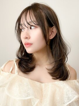 レア 表参道(L'ea) ミディアムヘア暗めカラーグランマッシュデザインカラー