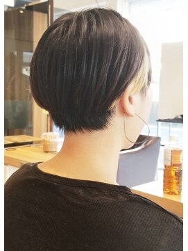 フロア(FLOOR) #イヤリングカラー#黒髪ショート#金沢文庫FLOOR八木