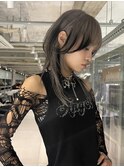 モノトーンデザインカラー×ミディアムハイレイヤー