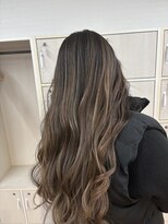 グランルッソ 岡山駅前(GRAN LUSSO)&nbsp;中明度バレイヤージュ/外国人風カラー/