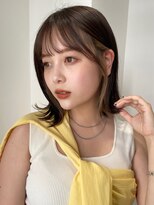 ベージュイヤリングカラー くびれボブ 【肥田亜沙美】