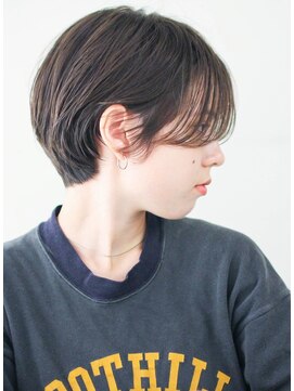 ルアン 上通り(ruen) ショートヘアくびれショートカット熊本ショート30代40代前髪長め