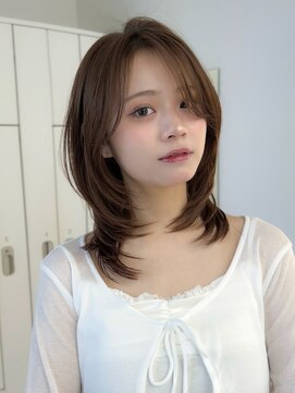 ジョエミバイアンアミ(joemi by Un ami) ★ミディアムレイヤーハッシュカット小顔ヘア