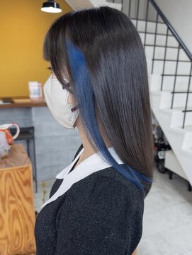 ノア(noa.) ネイビーブルーインナーカラー