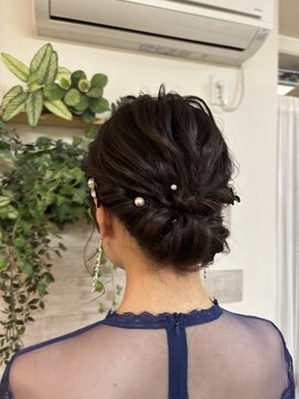 ロカット サロン(Roquat Salon) シニヨン