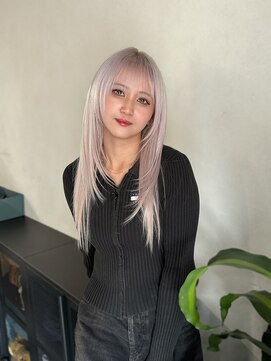 ティント 梅田(Tint) 【TOMOKI】ホワイトブロンド《大阪梅田駅》