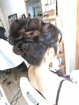 ロカット サロン(Roquat Salon) ロング高めアップアレンジ　【ヘアアレンジ　立川/立川南/袴】