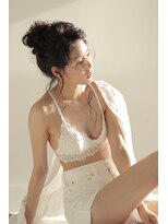 パティオンツー(PATIONN2)&nbsp;女性らしさが際立つ☆柔らかシルエットヘアアレンジ♪by岡田泰宜