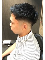 フランクスバーバー アンド ビアークラブ(FRANK'S BARBER and BEER CLUB)&nbsp;かき上げショートレイヤーワイルドツーブロックテクノフェード