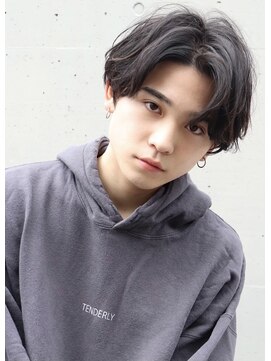 ネイビー(NAVY) センターパート ハンサムマッシュ スパイラルパーマ