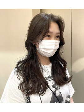 ノラキチジョウジ(NORA KICHIJOJI) #ロング#レイヤーカット#カーテンバング#暗髪#オリーブカラー