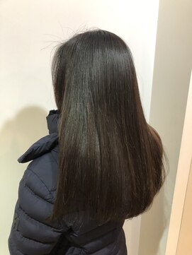 キュア 表参道(CURE) 黒髪/グレージュカラー/ココアベージュ/ヘルシーロング[表参道]