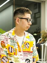 クラスコウベ 三宮店(Krass kobe) MEN'SHAIRハイライトフェード
