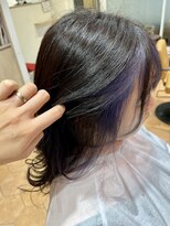 アズール 草加(azule) イヤリングカラーバイオレット、紫系　ゆるふわロング