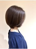 ショートボブ