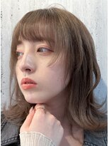 ヘアーズ ベリー 日本橋店(hairs BERRY)&nbsp;★外ハネミディアム小顔ウルフカットアッシュオーガニックカラー