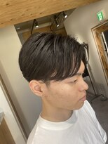 クオル 立川(QOL) 大人男子の定番ヘア ニュアンスパーマ センターパート 毛流れ