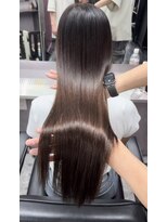 スライバイリアオオサカ(Sly By Ria OSAKA)&nbsp;髪質改善縮毛矯正【梅田】【大阪】