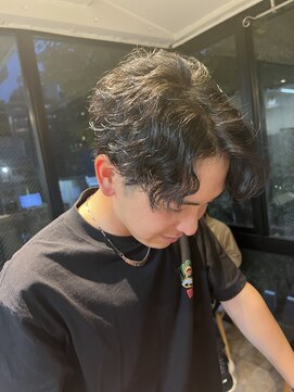 トロワ(Trois) メンズパーマ