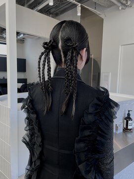 ステン(sten) カチモリヘア/参列ヘア/ヘアアレンジ/タイトヘアアレンジ