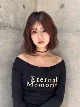 ロンドルピナス 小倉(Lond Lupinus) イメチェン外ハネボブ美髪ワイドバング顔周りレイヤーカット