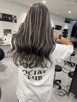 キング 枚方店(K!ng) 縮毛矯正髪質改善ハイライトレイヤーカット枚方美容室エクステ