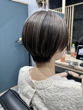 ウーパー(UPA) コンパクトショート×コントラストハイライト