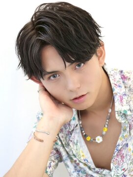 ナチュラル 渋谷(NATURAL) フェザーパーマ／スパイキーショート／［メンズ／渋谷］