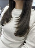レイヤーカット+オリーブカラー