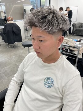 ツイストホワイトハイライト