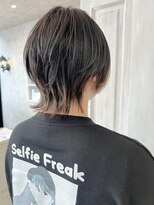 キャアリー(Caary) 福山市美容室Caary似合わせカット大人気レイヤーウルフスタイル