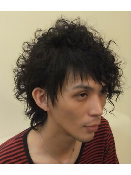 イロハ ヘアーズ ステーション(ILOHA HAIR'S STATION) メンズカーリーヘア
