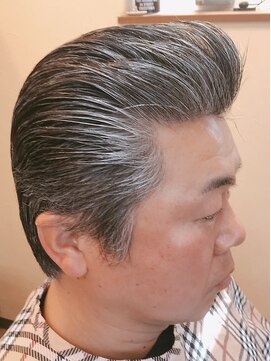 ポウタ(POUTO) リーゼントスタイル