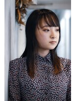 リュニック(Ryunic) 可愛らしくも大人っぽさも叶えるフロントレイヤースタイル