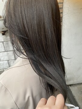 ロイジー(roijir) 【表参道 roijir】アッシュブラウン×透け感カラー