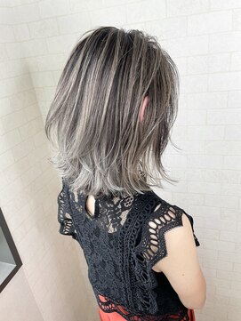 アルマヘア(Alma hair) バレイヤージュ☆くびれレイヤー