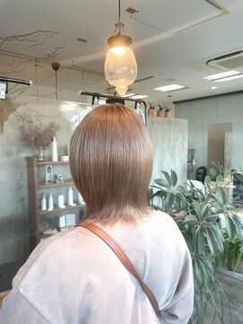 パサール(passar) ホワイトベージュ