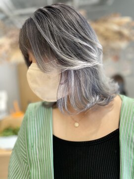 アヴァンス 京橋店(AVANCE) ミディアムボブレイヤーとエアータッチバレイヤージュカラー
