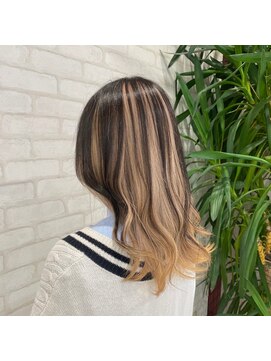 ビス ヘア アンド ビューティー 西新井店(Vis Hair＆Beauty) 20代30代大人可愛いダブルカラーブリーチハイトーンカラー