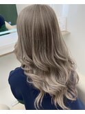 ラベンダーベージュ