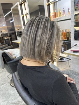 ラピス 千葉(Lapis) シャドウルーツ バレイヤージュ