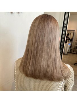 シャンプーボーイ セントラル 博多(SHAMPOO BOY central) ミルクティーベージュ