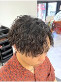 guest snap　刈り上げセンターパート×波巻きスパイラルパーマ