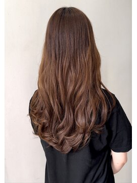 アリティ(ALITY) 赤みの少ないブラウンカラー