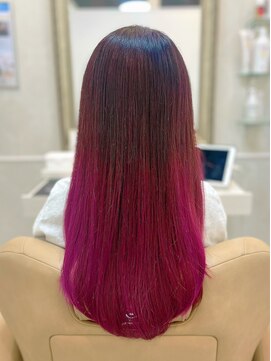 レヴィア(revia) ダメージ軽減艶カラー×育毛促進美髪コース