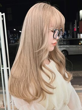 ニトバイアンキシム(nit by ahnkism) レイヤーカット顔まわりストレートロングレイヤー堀江