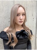 ミディアムレイヤーカットミルクティーベージュヘーゼルベージュ